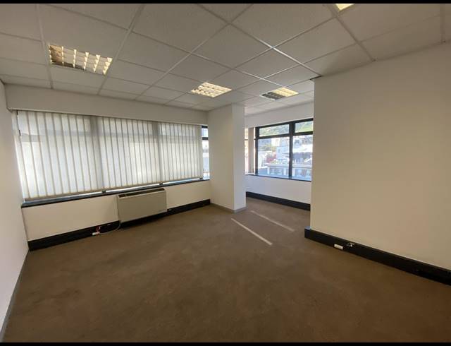 164M² OFFICE TO LET IN CAPE TOWN CITY CENTRE